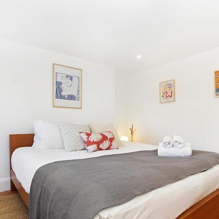 ロンドンBright, Stylish & Cosy 3-Bed Flat Near Mile Endアパートメント エクステリア 写真